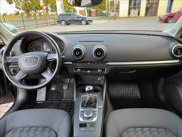 Audi - A3.jpg