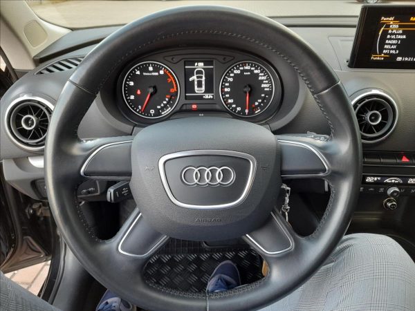 Audi - A3.jpg
