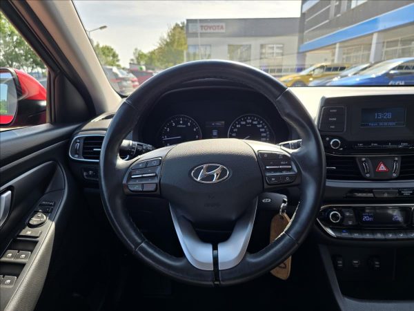 Hyundai - i30.jpg