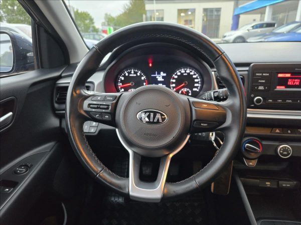 Kia - Rio.jpg