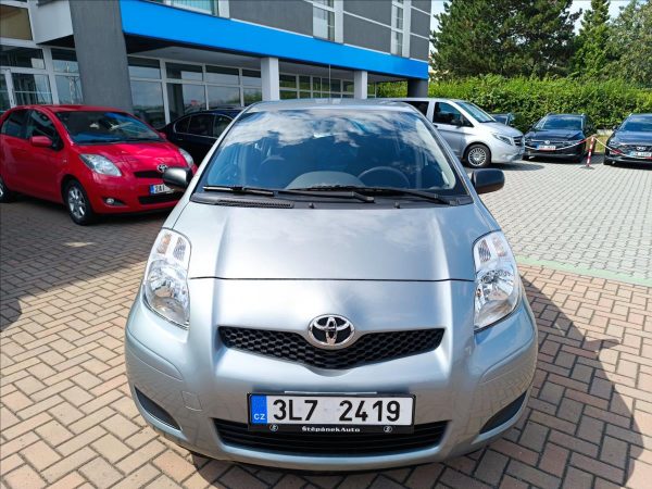 Toyota - Yaris.jpg