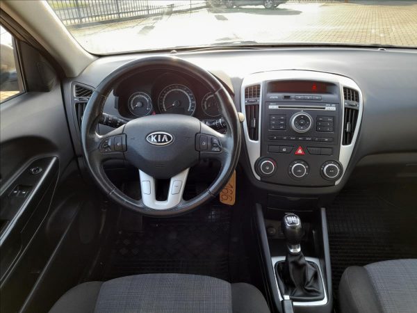 Kia - Ceed.jpg