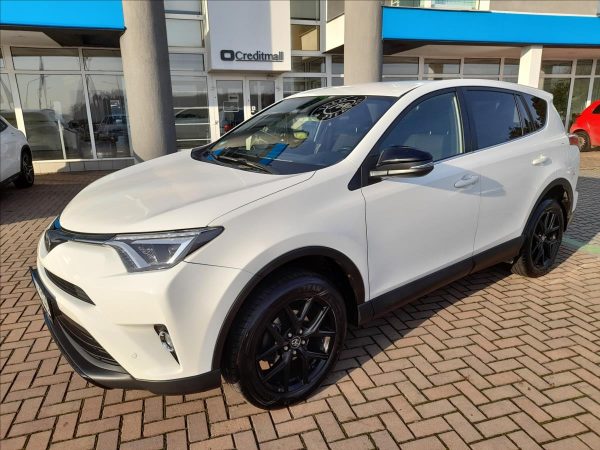 Toyota - RAV4.jpg