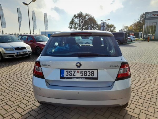 Škoda - Fabia.jpg