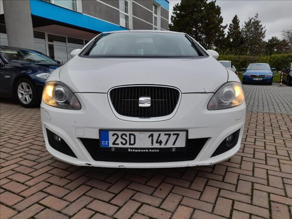 Seat - Leon.jpg