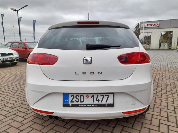 Seat - Leon.jpg