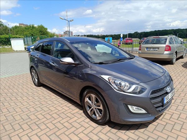 Hyundai - i30.jpg