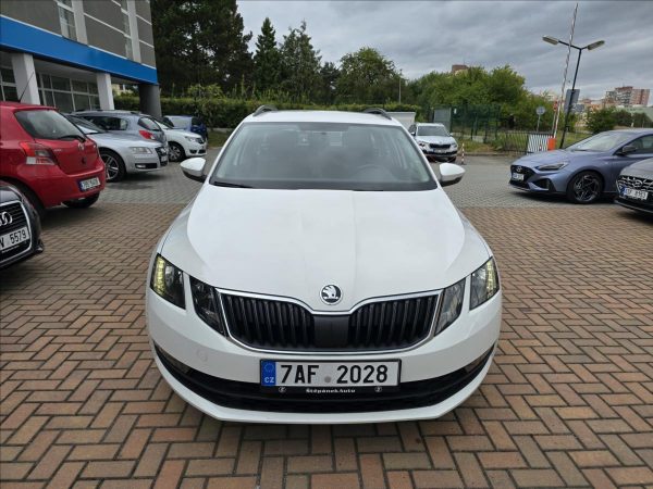 Škoda - Octavia.jpg