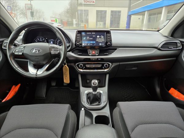 Hyundai - i30.jpg